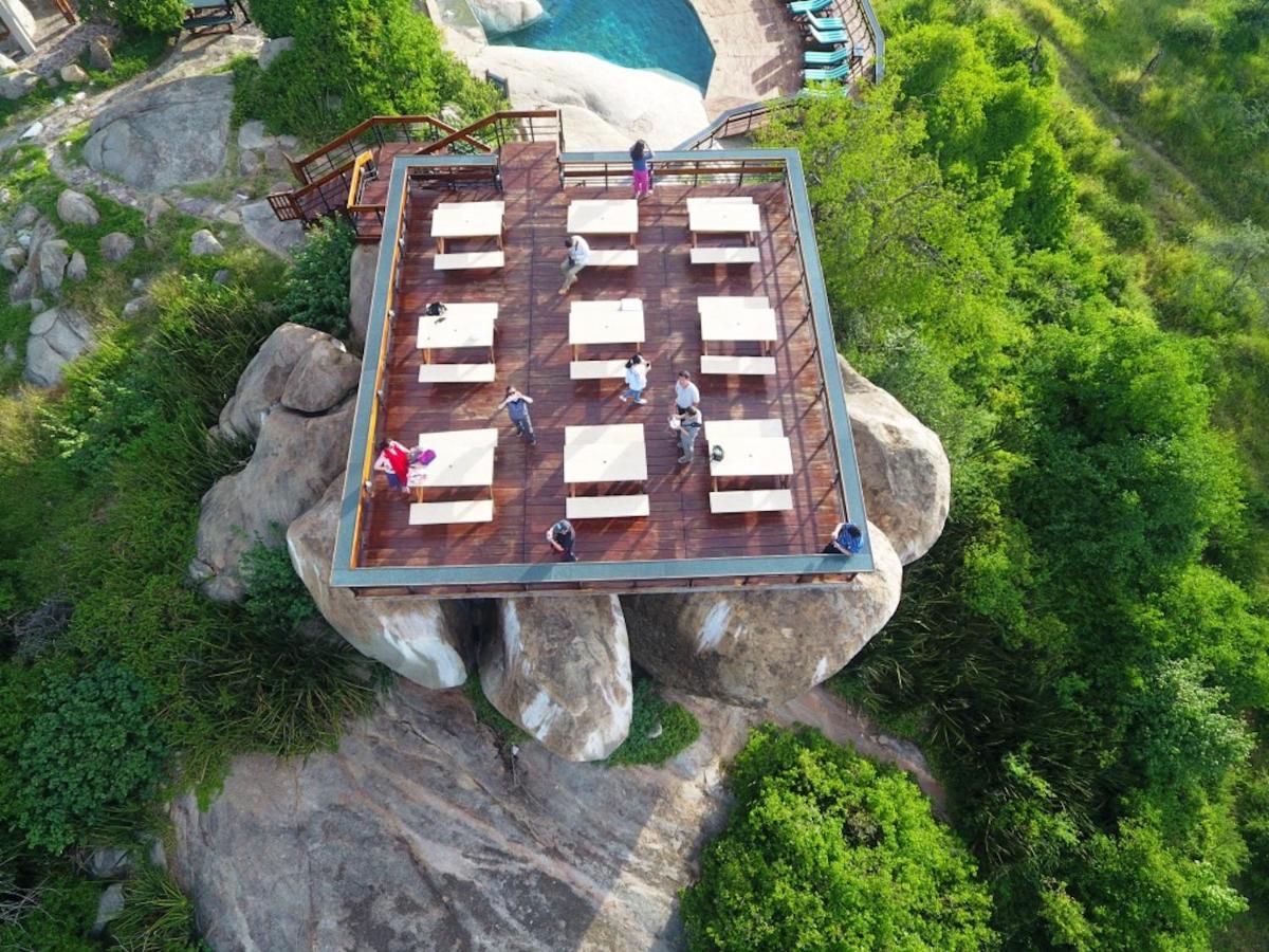 Seronera Wildlife Lodge Серенгеті Екстер'єр фото